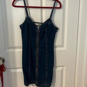 Topshop denim dress.  Size 2.  Great condition.
